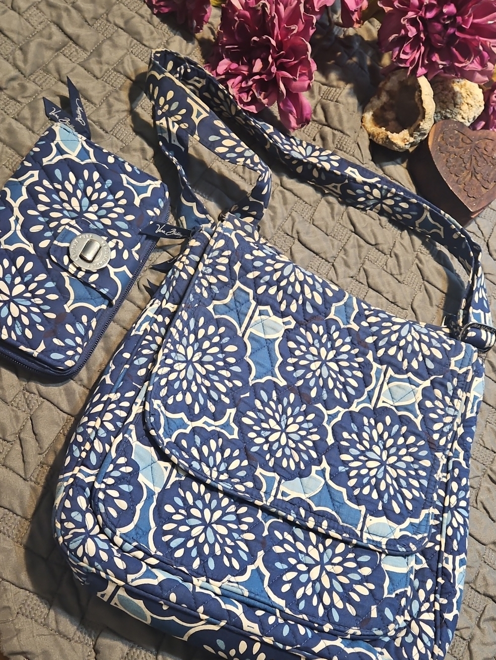 Vera Bradley Navy and White Floral Quilted Shoulder Bag with Matching Wallet EUC